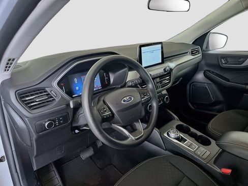 Used 2025 Ford Escape Active FWD image 9