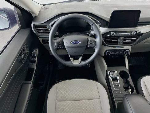 Certified 2024 Ford Escape Active image 9
