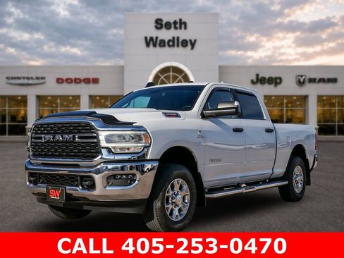Used 2022 RAM 3500 Big Horn w/ Level C Equiment Group AWD/4WD image 67
