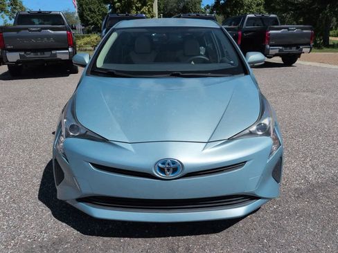 Used 2016 Toyota Prius Two FWD image 9