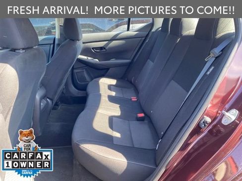 Used 2025 Nissan Sentra SV FWD image 9