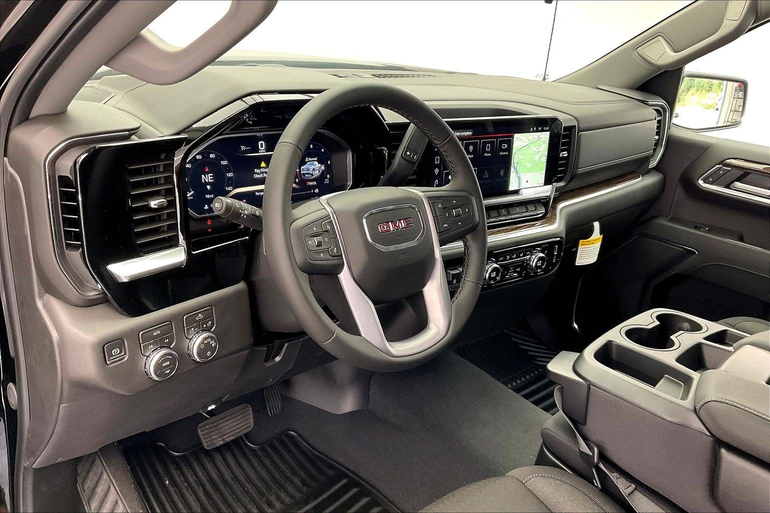 New 2026 GMC Sierra 1500 SLE AWD/4WD image 4