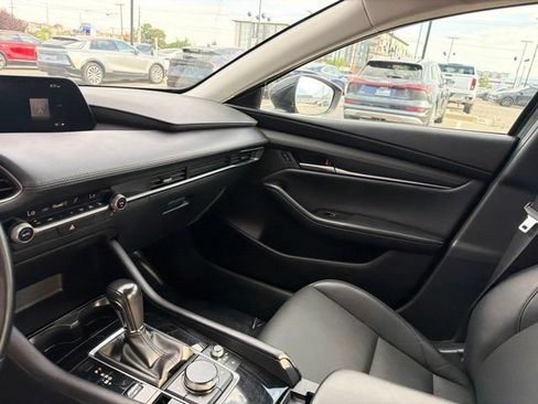 Used 2025 MAZDA MAZDA3 s FWD image 20