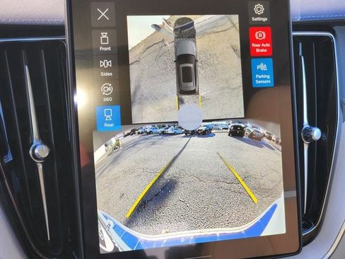 New 2026 Volvo XC60 T8 Ultra w/ Protection Package Premier image 22