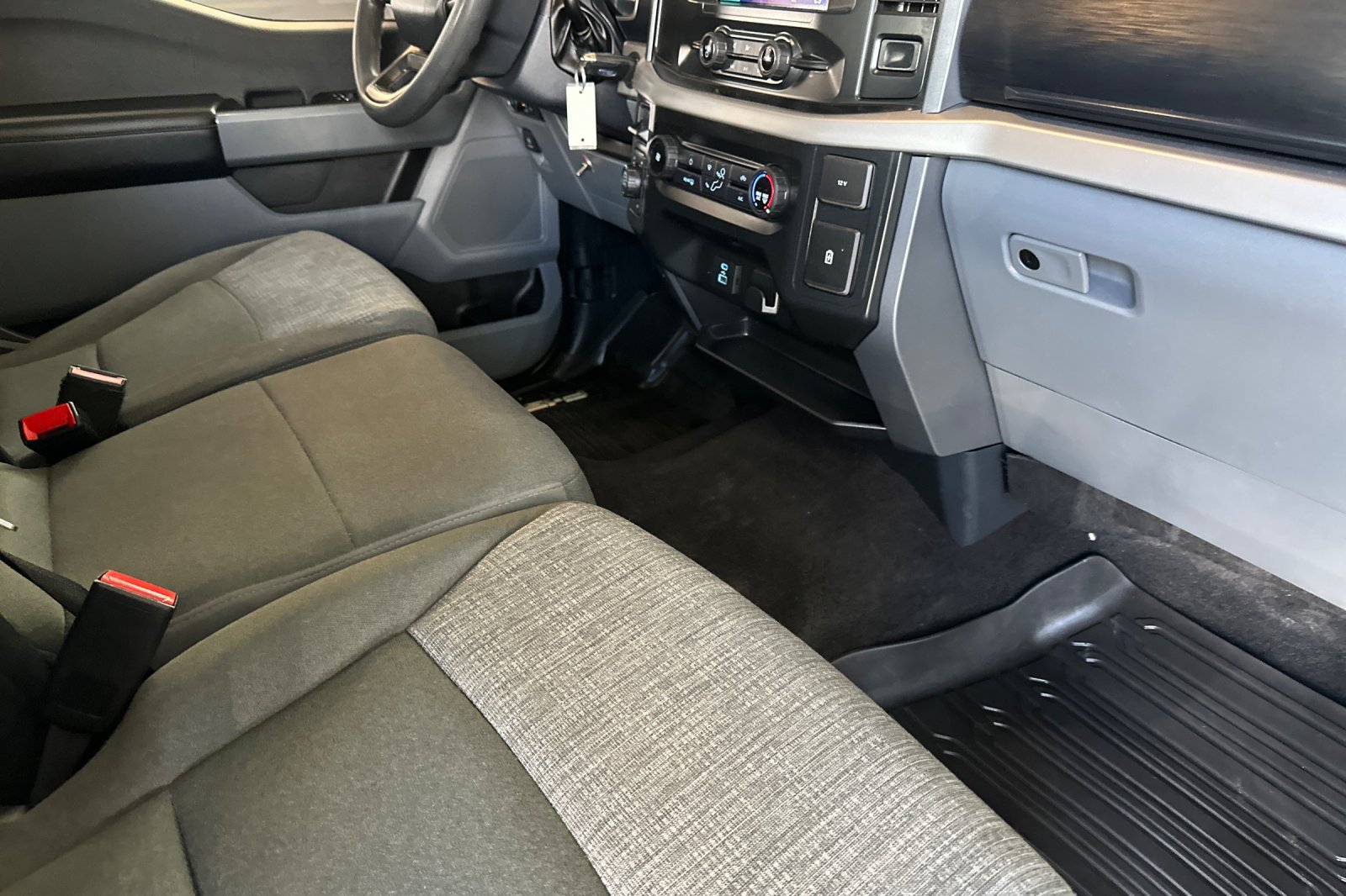 Used 2022 Ford F150 XLT AWD/4WD image 15