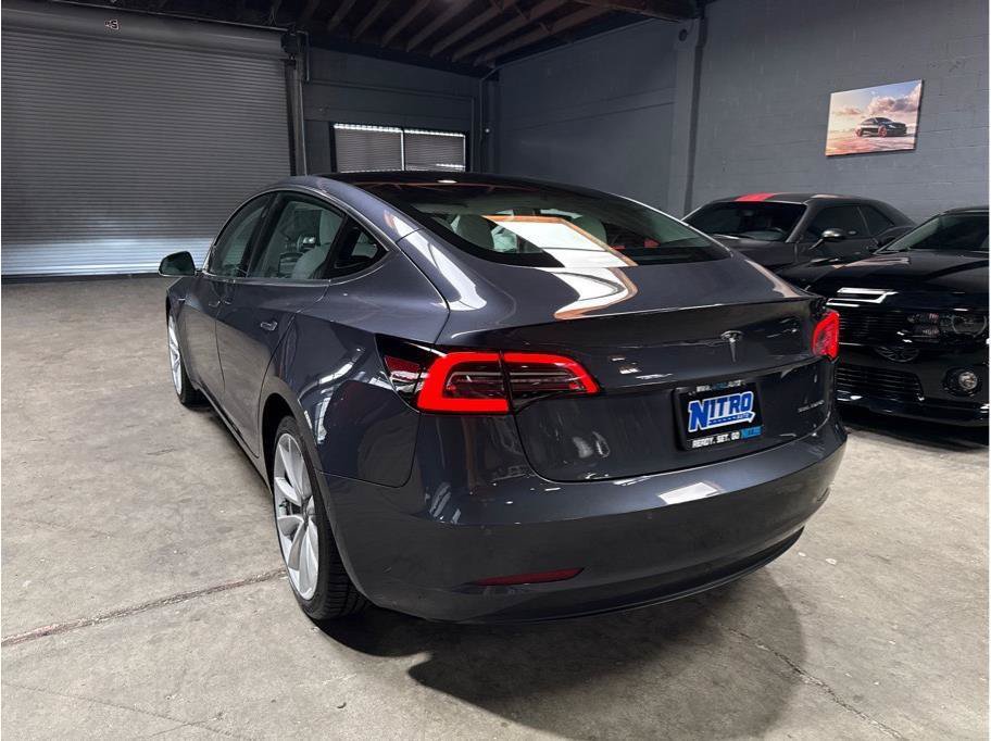 Used 2018 Tesla Model 3 Long Range AWD/4WD image 4
