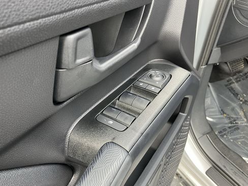 Used 2025 Toyota 4Runner SR5 image 16