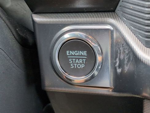 Used 2025 Ford F150 Platinum w/ Equipment Group 702A High AWD/4WD image 31