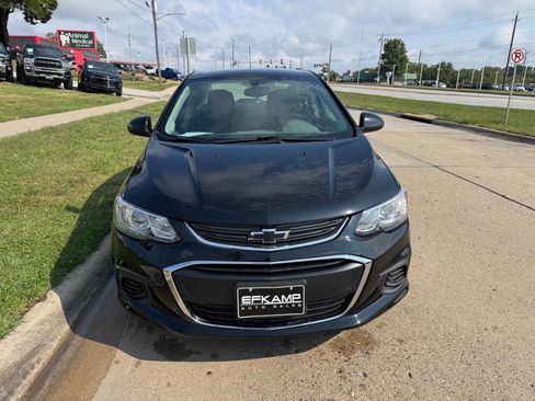 Used 2018 Chevrolet Sonic LT w/ Convenience Package image 8
