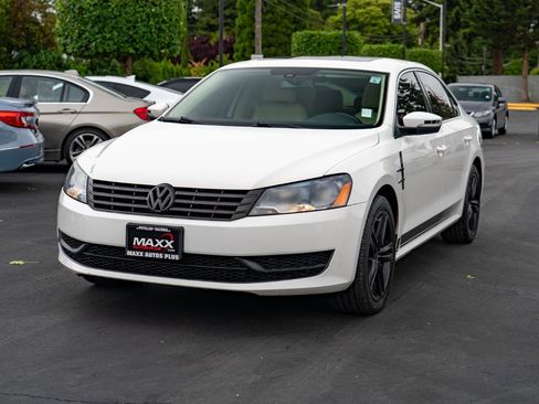 Used 2014 Volkswagen Passat TDI SE FWD image 5