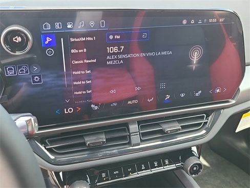 New 2026 Chevrolet Equinox EV RS image 32