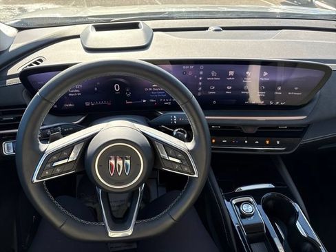 Used 2025 Buick Envision Sport Touring AWD/4WD image 10