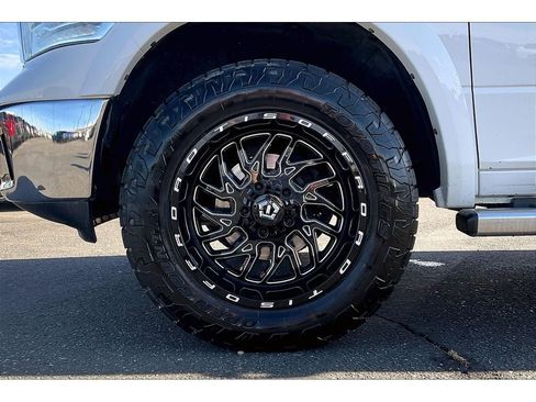 Used 2013 RAM 1500 Laramie Longhorn w/ Convenience Group image 9
