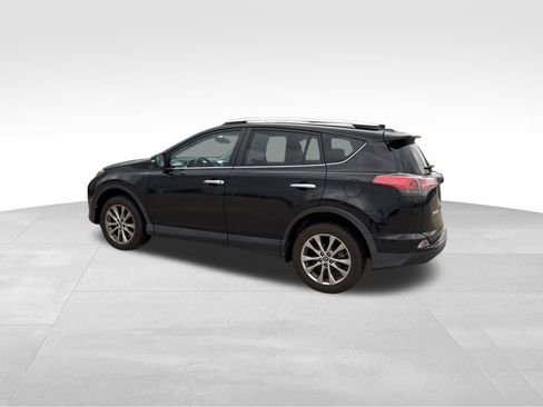 Used 2016 Toyota RAV4 Limited image 8