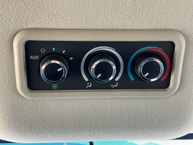 Used 2019 Chevrolet Express 2500 LS w/ Driver Convenience Package RWD image 12