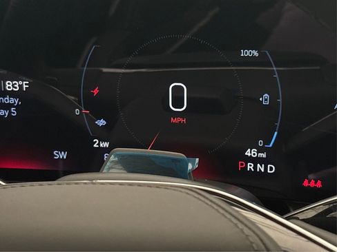 New 2026 Cadillac Lyriq V image 18