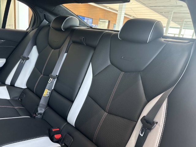 Certified 2026 Cadillac CT5 V Blackwing w/ Carbon Fiber 2 Package RWD image 30