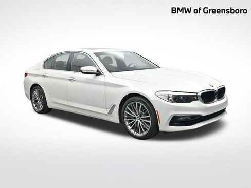 Used 2018 BMW 540i image 1