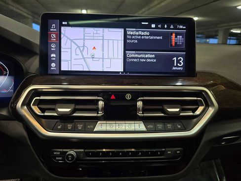 Used 2024 BMW X3 xDrive30i w/ Premium Package image 13