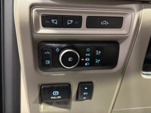 Used 2024 Ford F150 Platinum w/ Equipment Group 703A Plus AWD/4WD image 29