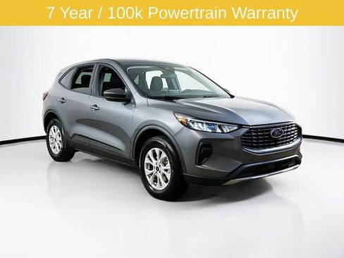 Certified 2025 Ford Escape Active AWD/4WD image 1