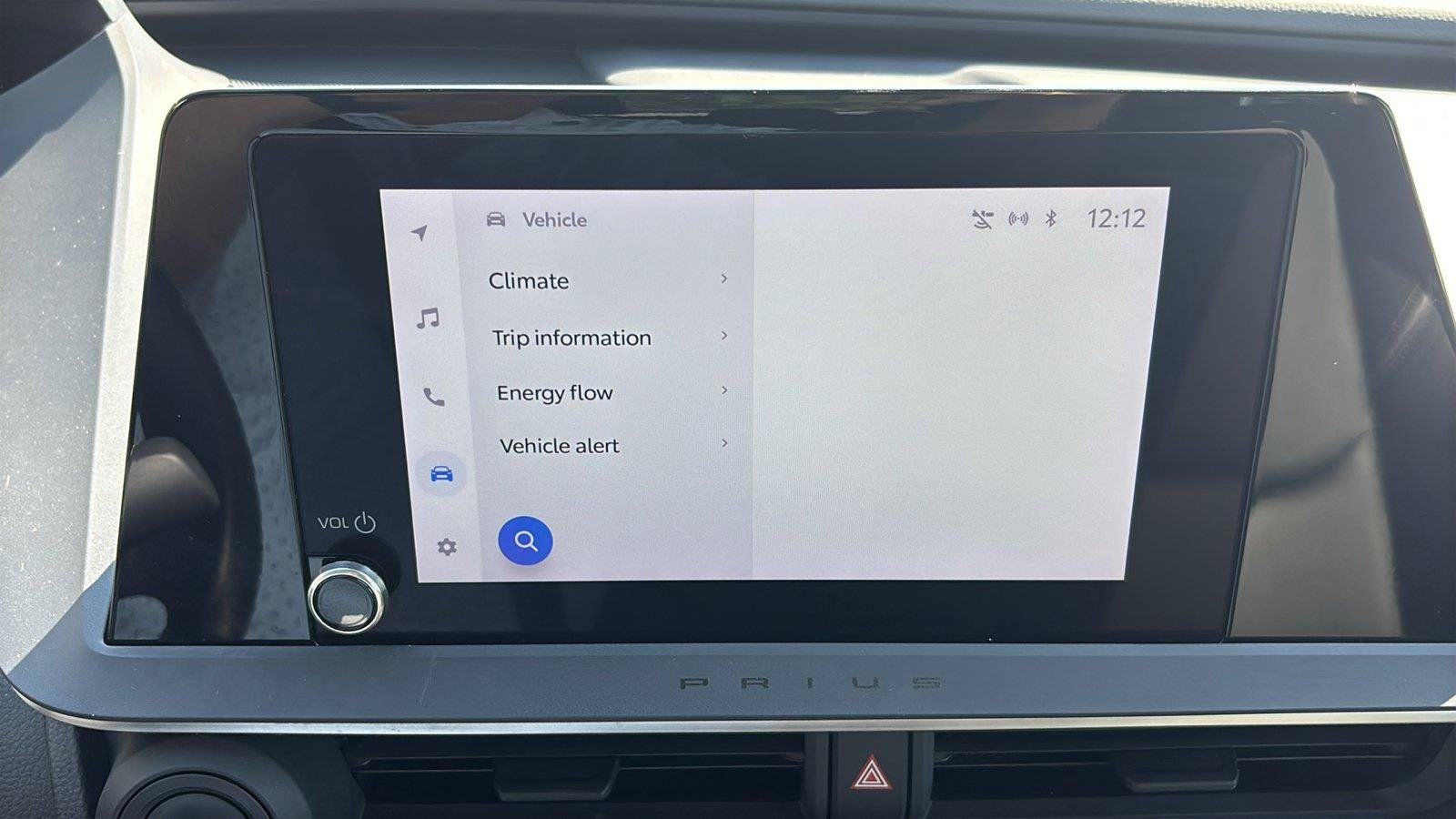 Used 2023 Toyota Prius XLE FWD image 32