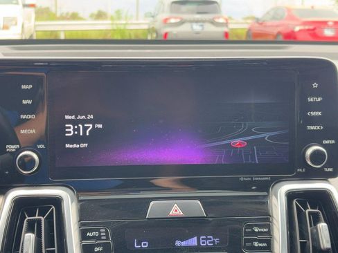 Used 2023 Kia Sorento SX FWD image 23