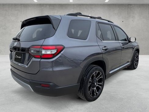 Used 2023 Honda Pilot EX-L image 16