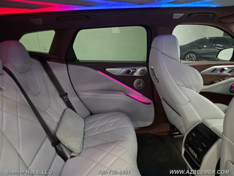 Used 2023 BMW XM AWD/4WD image 38