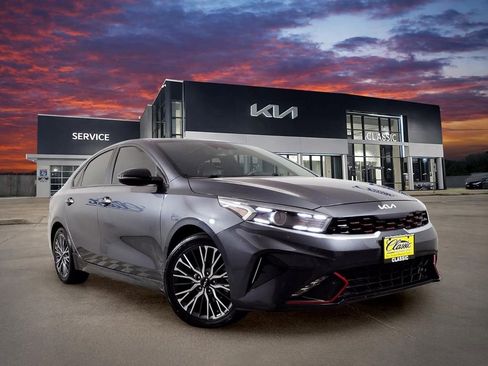 Certified 2023 Kia Forte GT-Line image 1