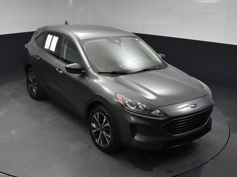 Used 2022 Ford Escape SE w/ SE Sport Appearance Package AWD/4WD image 33
