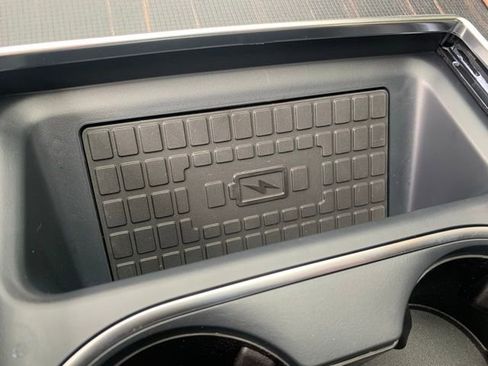 New 2025 Lincoln Navigator L Black Label image 20