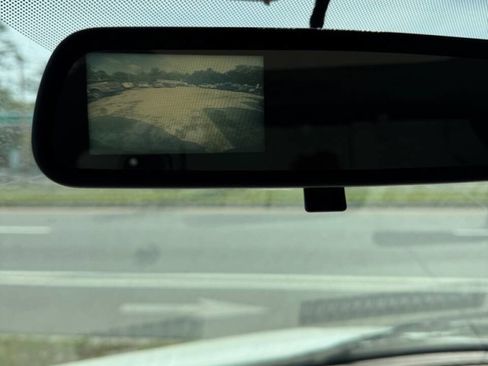 Used 2018 Chevrolet Express 2500 w/ Driver Convenience Package image 13