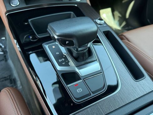 Used 2022 Audi Q5 2.0T Premium Plus AWD/4WD image 18