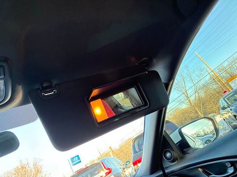 Used 2018 Honda Civic Type R image 40