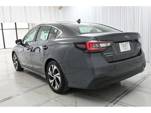 Used 2020 Subaru Legacy BASE w/ Alloy Wheel Package image 5