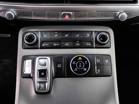 Used 2021 Hyundai Palisade SE w/ Winter Package image 29