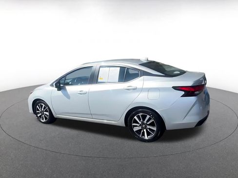 Used 2025 Nissan Versa SV image 10