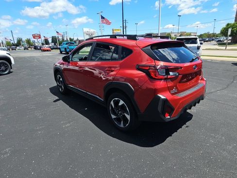 Used 2024 Subaru Crosstrek 2.5i Limited AWD/4WD image 5
