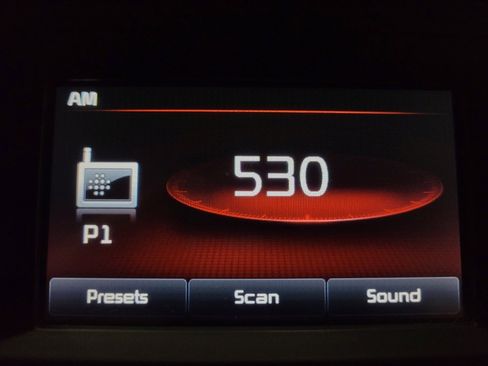 Used 2016 Kia Sedona LX w/ LX Convenience Package FWD image 25