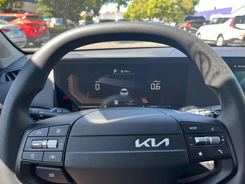 Used 2026 Kia K4 FWD image 27