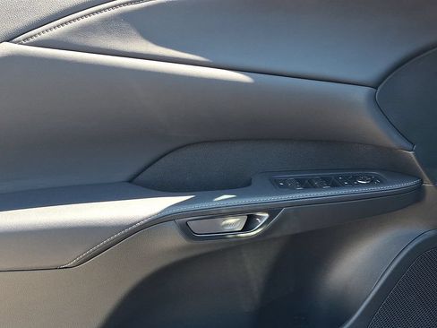 Used 2025 Lexus RX 350 Premium w/ Accessory Package AWD/4WD image 13