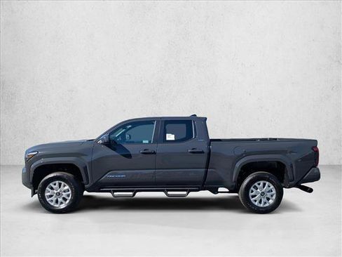New 2025 Toyota Tacoma SR5 image 5
