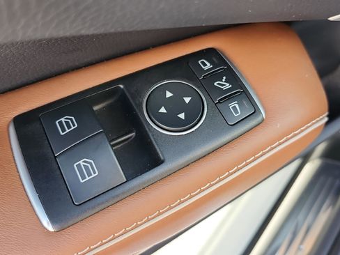 Used 2017 Mercedes-Benz SL 450 image 35