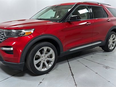Used 2020 Ford Explorer Platinum w/ Premium Technology Package