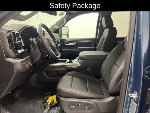 New 2026 Chevrolet Silverado 3500 LTZ w/ LTZ Plus Package AWD/4WD image 7