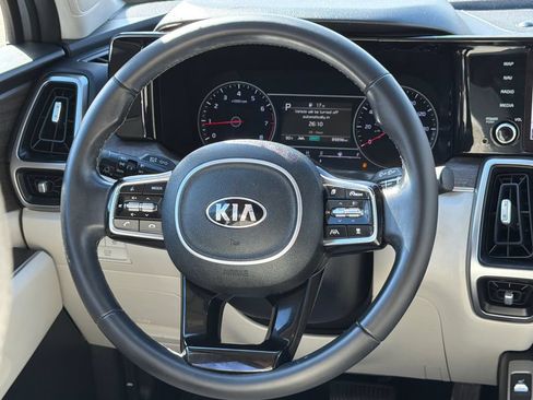 Used 2021 Kia Sorento EX w/ EX AWD X-Line Package image 16