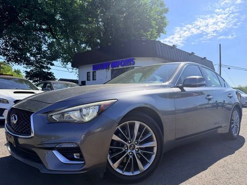 Used 2019 INFINITI Q50 Luxe w/ Essential Package (3.0T Luxe) AWD/4WD image 2