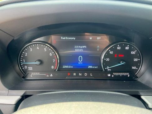Used 2023 Ford Explorer XLT w/ Equipment Group 202A AWD/4WD image 11