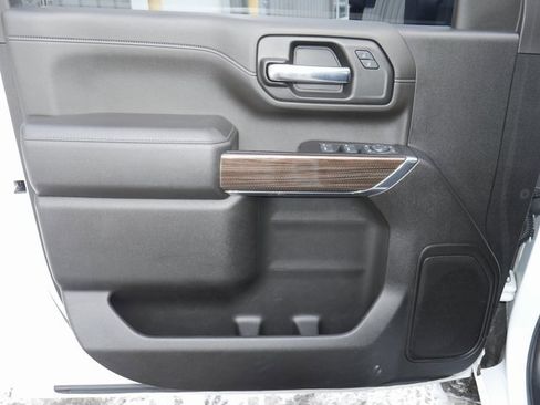 Used 2022 Chevrolet Silverado 2500 LT w/ Z71 Sport Edition image 16